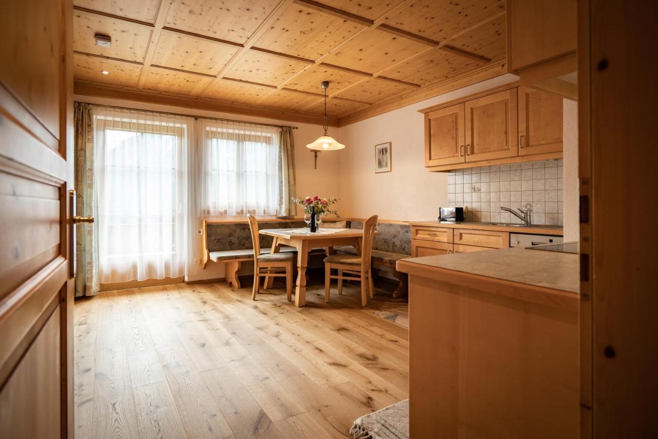 Apartmenthaus Gutwenger Innervillgraten Bagian luar foto
