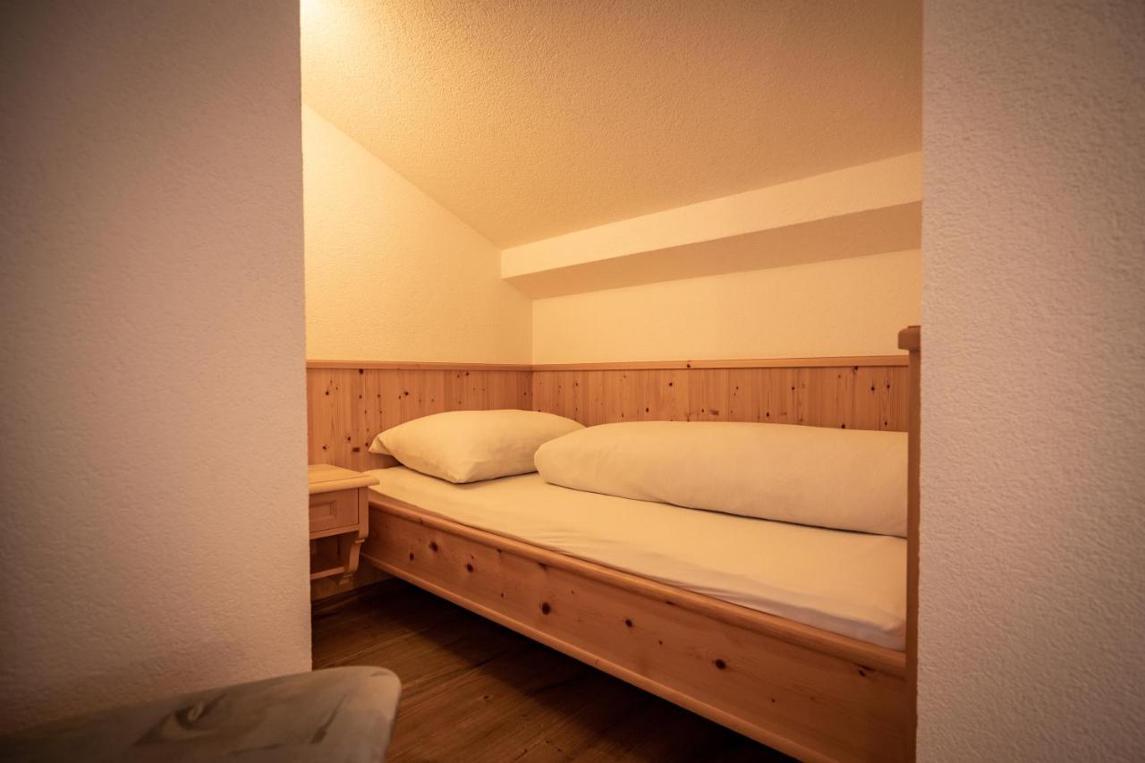 Apartmenthaus Gutwenger Innervillgraten Bagian luar foto