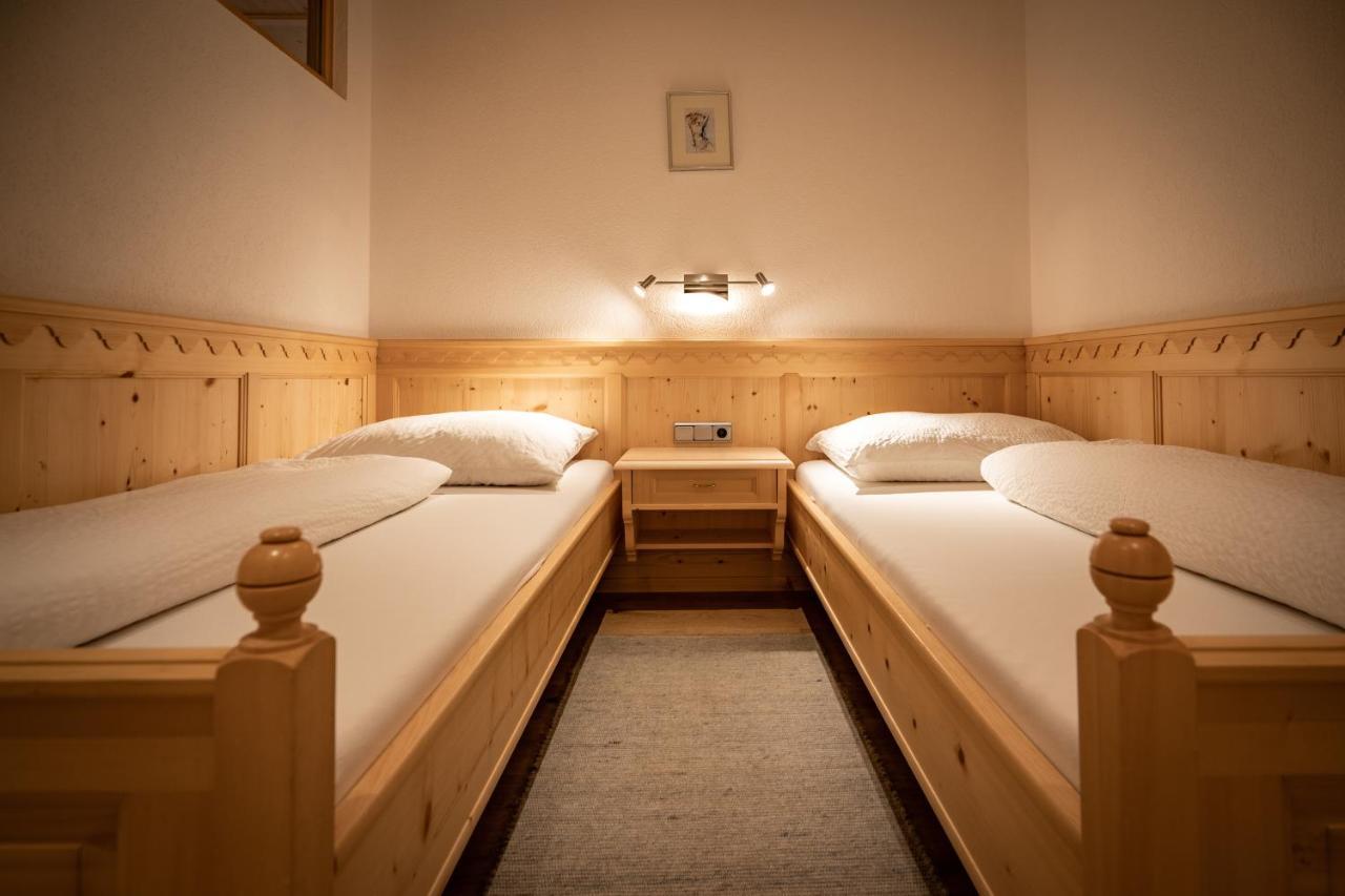 Apartmenthaus Gutwenger Innervillgraten Bagian luar foto