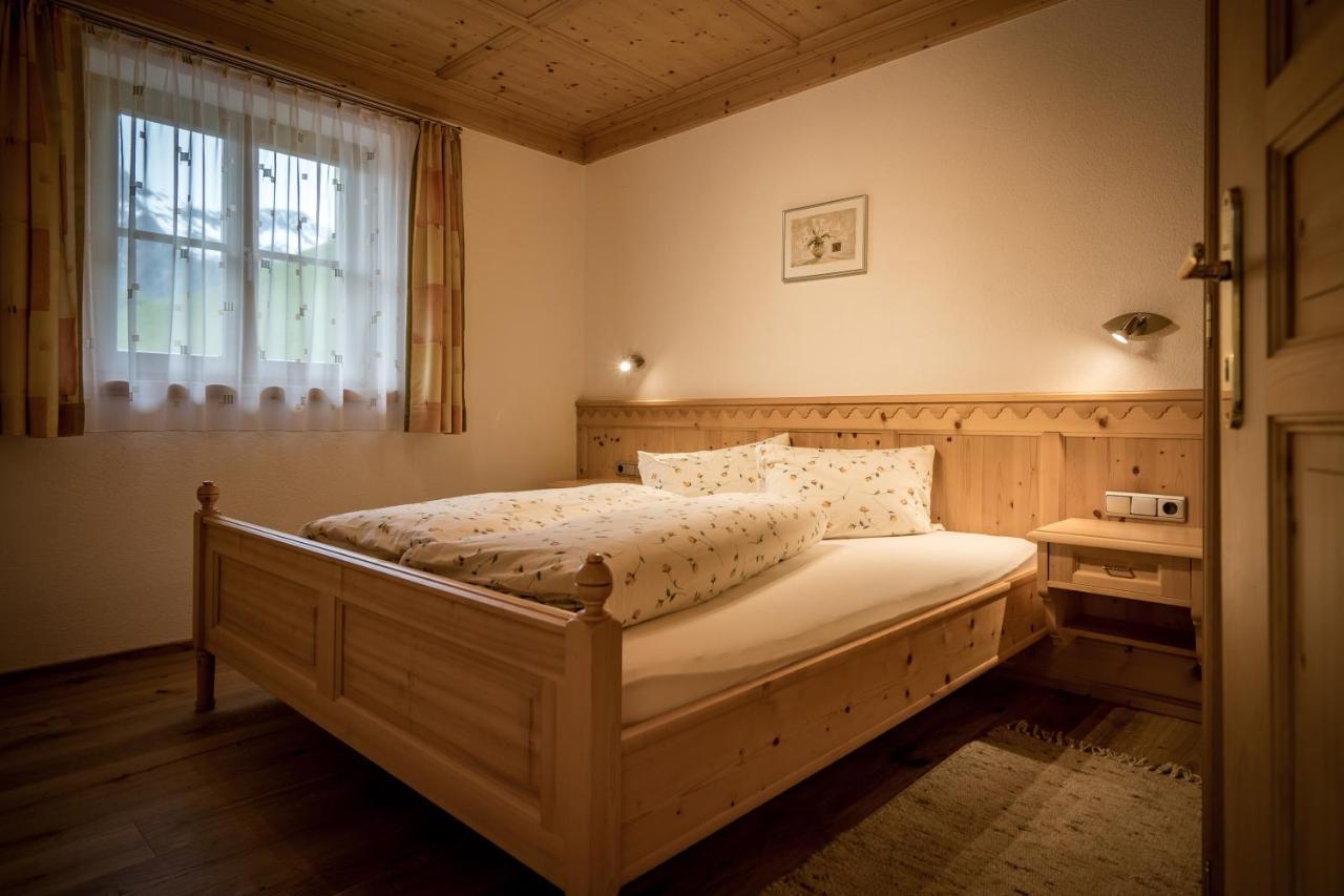 Apartmenthaus Gutwenger Innervillgraten Bagian luar foto