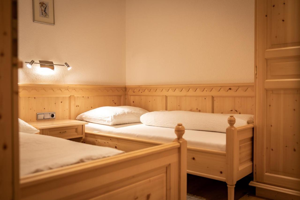 Apartmenthaus Gutwenger Innervillgraten Bagian luar foto