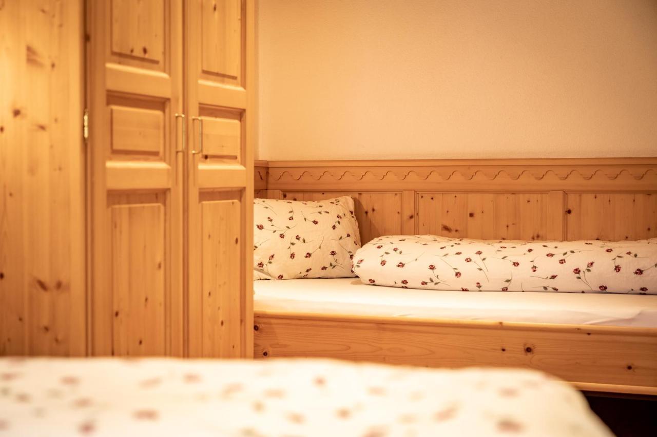 Apartmenthaus Gutwenger Innervillgraten Bagian luar foto