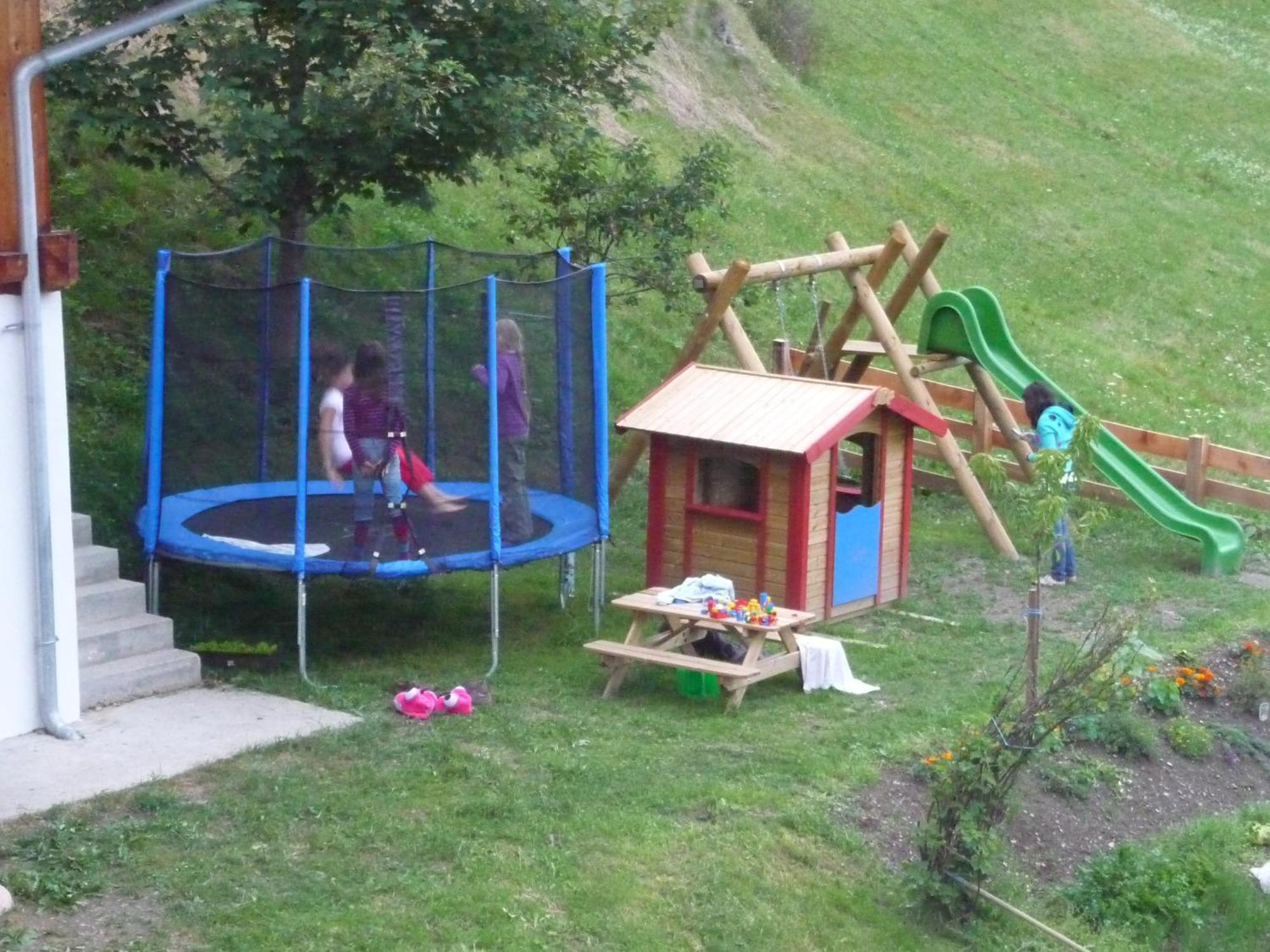 Apartmenthaus Gutwenger Innervillgraten Bagian luar foto