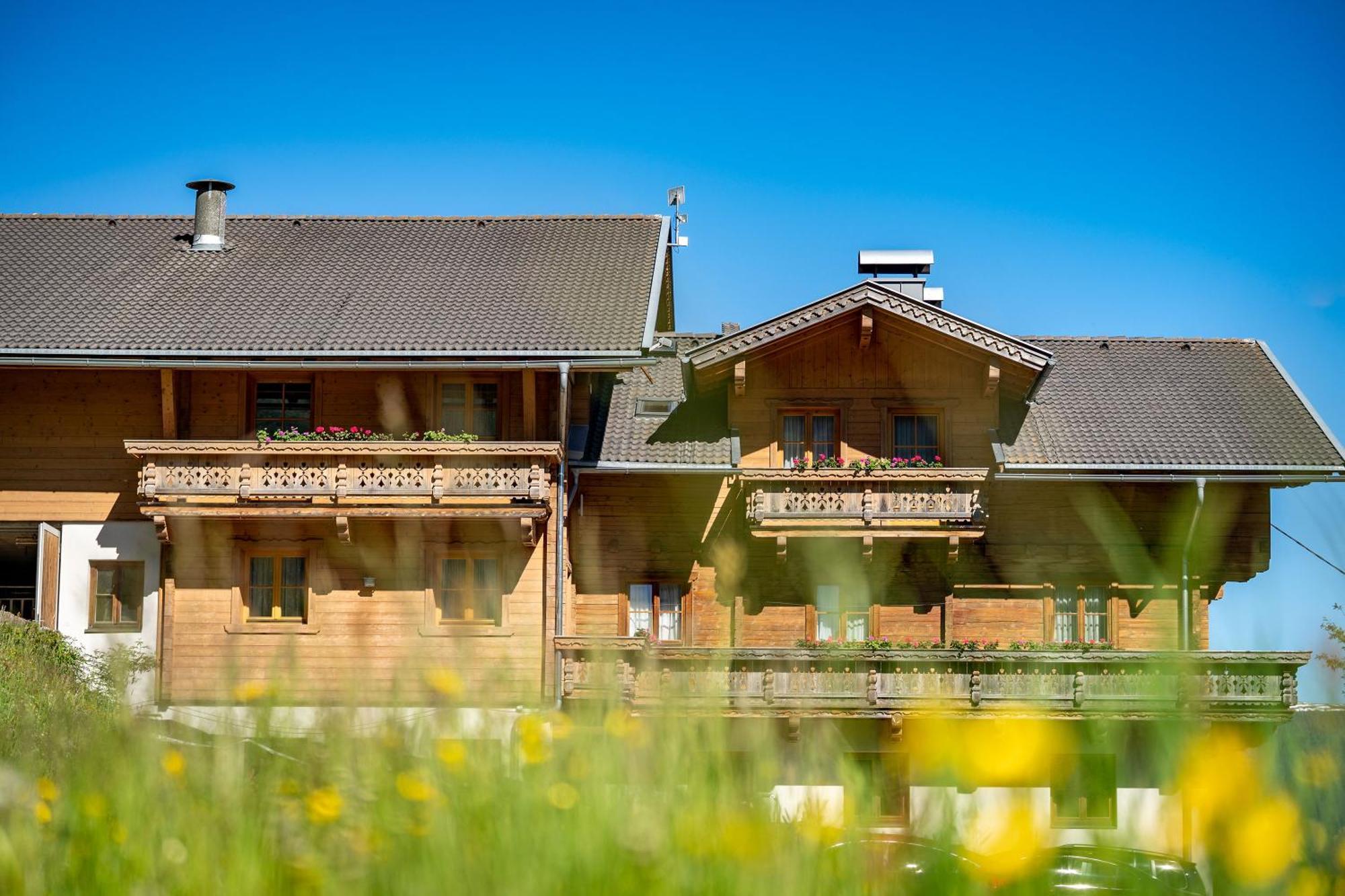 Apartmenthaus Gutwenger Innervillgraten Bagian luar foto