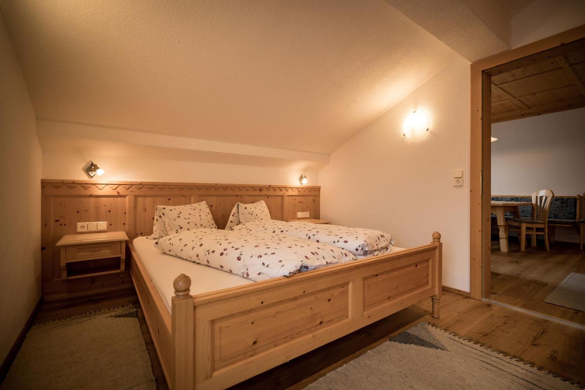 Apartmenthaus Gutwenger Innervillgraten Bagian luar foto